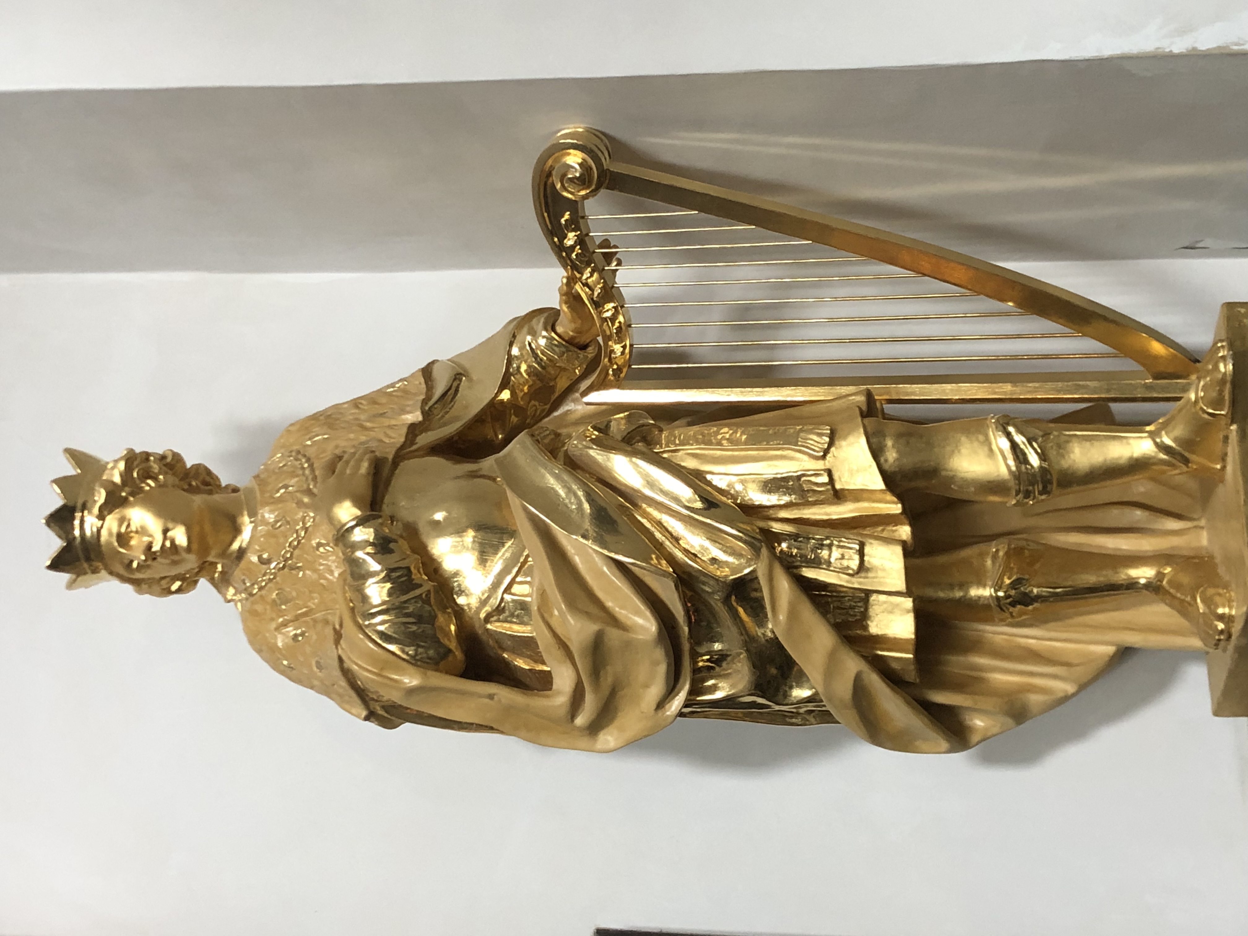 Statue